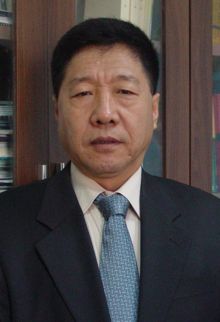 郑秉文